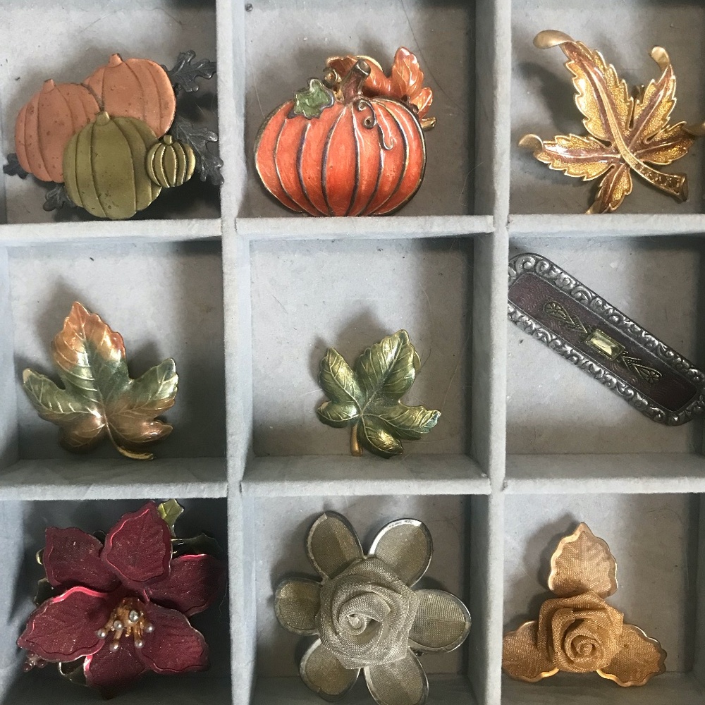 Broaches